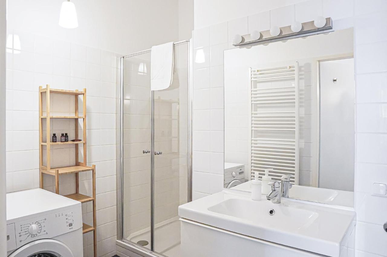 Heymi Apartments Kluckygasse Wina Bagian luar foto